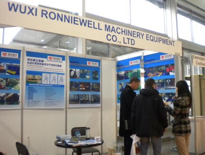 Tank Turning Rolls / Pipe Welding Rollers Stand Motorized Movement