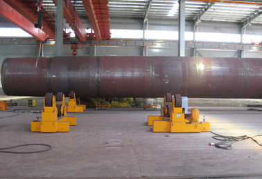 60T Pipe Weldment Used Self - Aligned Welding Rotator With Motorized Trolley